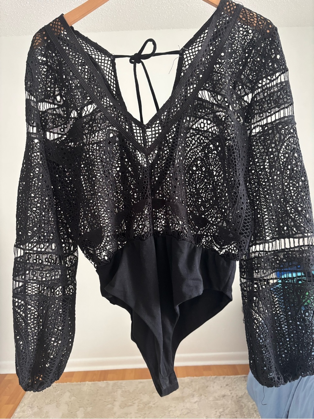 Blue Blush Black Crochet V-Neck Tie-Back Long Sleeve Bodysuit